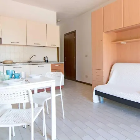 Elbamar Holiday park 2*