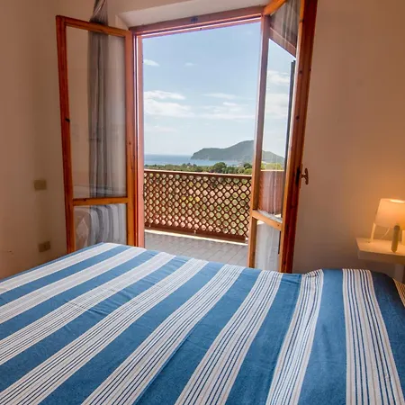 Holiday park Elbamar 2*